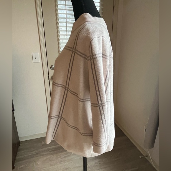 Mod style blouse - Picture 1 of 6